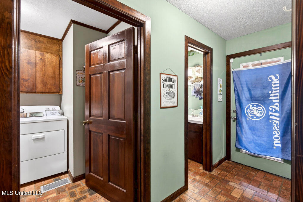 188 Devaughn Road Lucedale, MS 39452 - Photo 30 of 41 188DevaughnRd-32