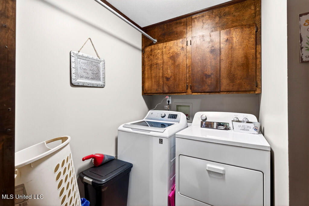 188 Devaughn Road Lucedale, MS 39452 - Photo 31 of 41 188DevaughnRd-33