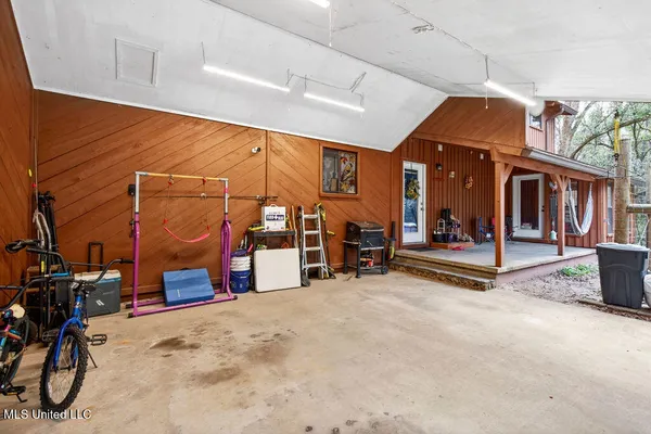 $410,000 | 188 Devaughn Road, Lucedale, MS 39452