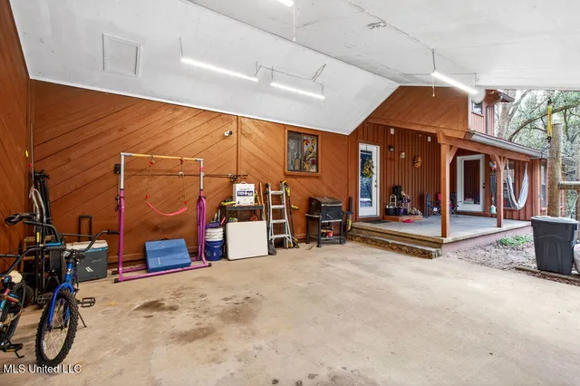 $424,000 | 188 Devaughn Road, Lucedale, MS 39452