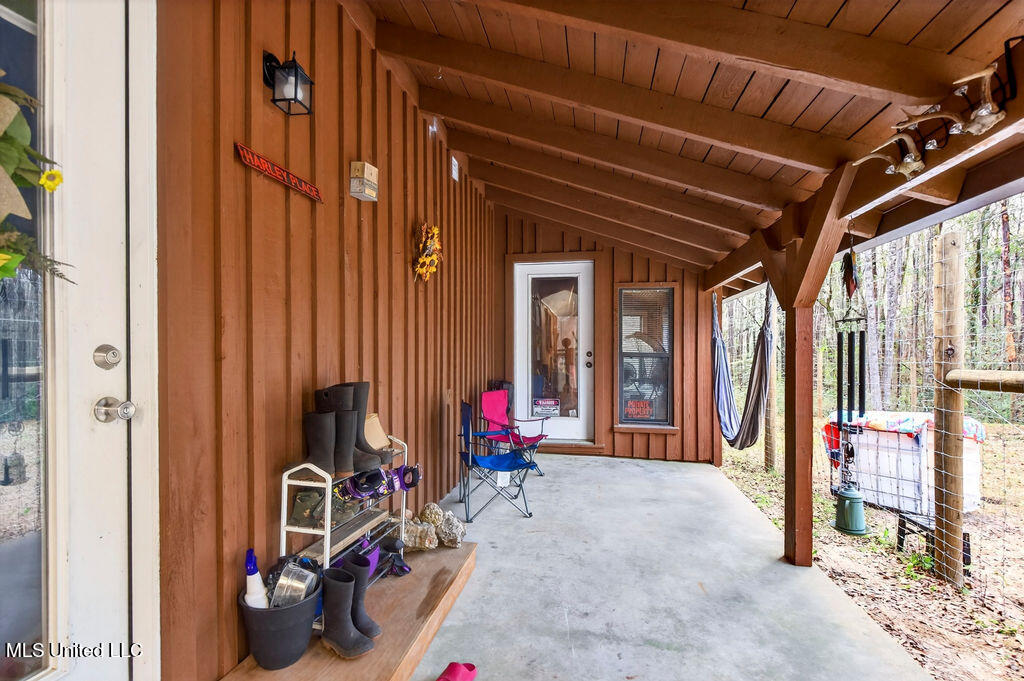 188 Devaughn Road Lucedale, MS 39452 - Photo 36 of 41 188DevaughnRd-37