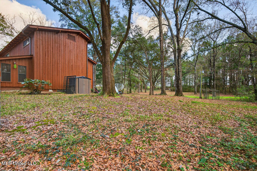 188 Devaughn Road Lucedale, MS 39452 - Photo 37 of 41 188DevaughnRd-38