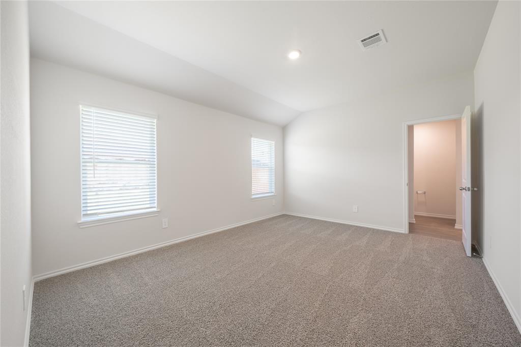 729 Orchid Way Pilot Point, TX 76258 - Photo 13 of 31