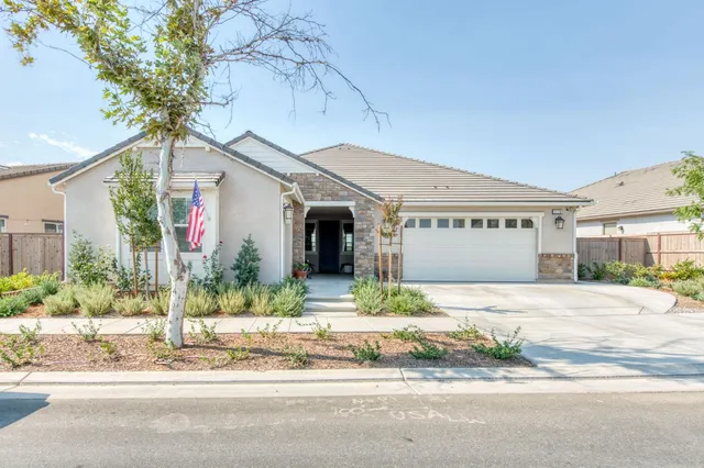 $649,000 | 1178 Wildflower Drive, Madera, CA 93636