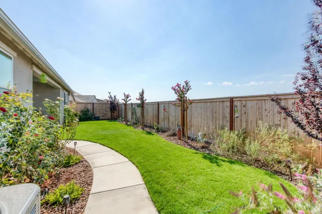 $649,000 | 1178 Wildflower Drive, Madera, CA 93636