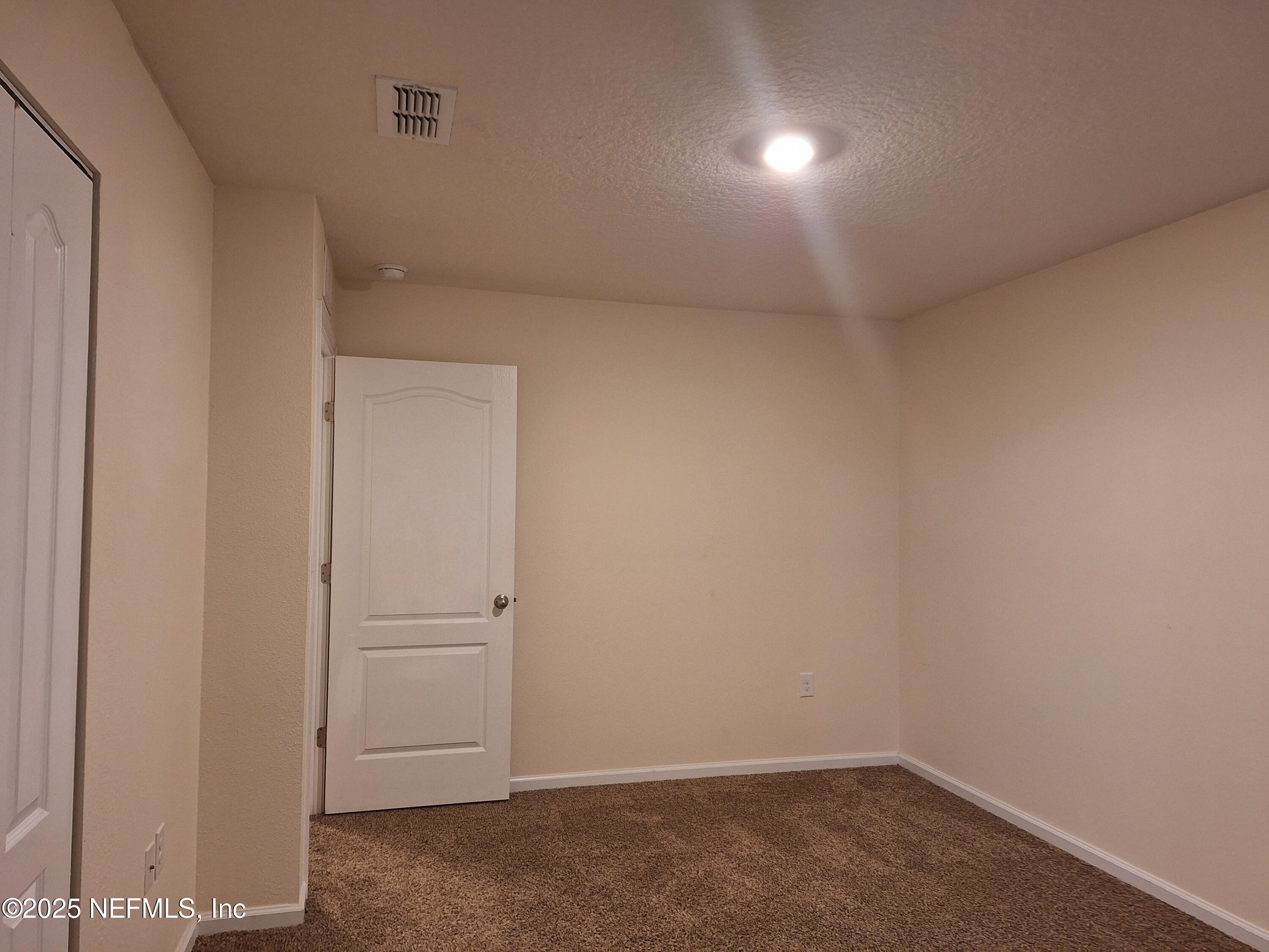 7859 Echo Springs Road Jacksonville, FL 32256 - Photo 8 of 19 20250115_172118