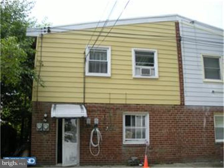 10161 Bridle Road Philadelphia, PA 19116 - Photo 2 of 3 Gallery Image 2