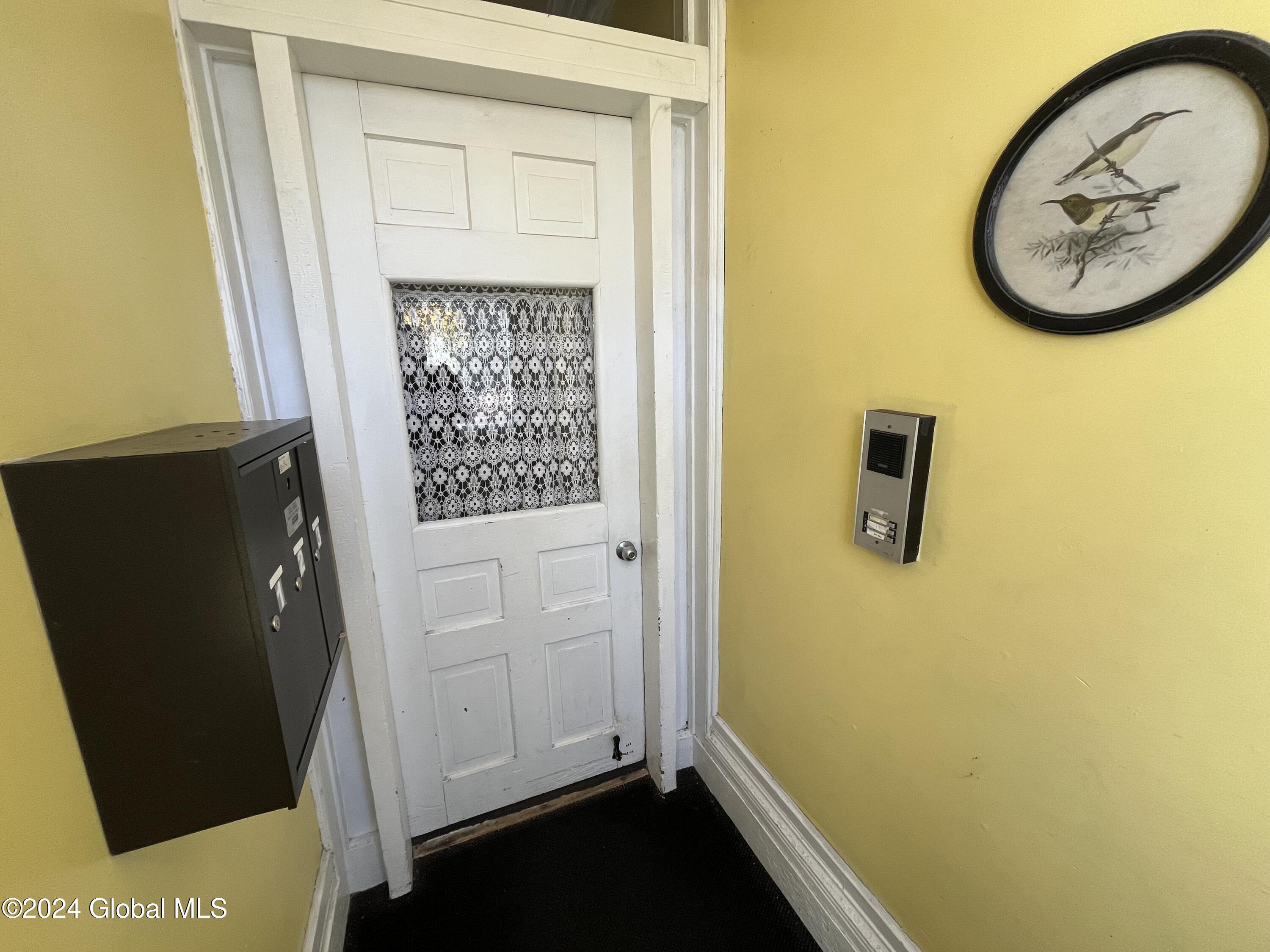 54 Westerlo Street, Unit 22 Albany, NY 12202 - Photo 3 of 13 IMG_1336