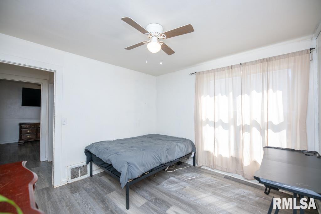 316 Limestone Bellevue, IL 61604 - Photo 30 of 42