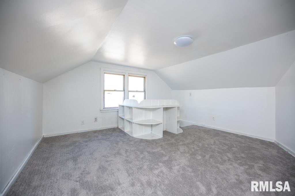 316 Limestone Bellevue, IL 61604 - Photo 32 of 42