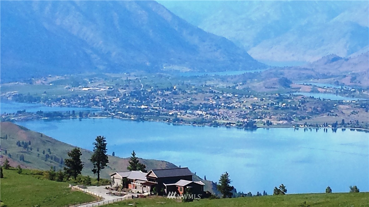 239 Hawks Ridge Road Chelan, WA 98816 - Photo 7 of 11 Gallery Image 7