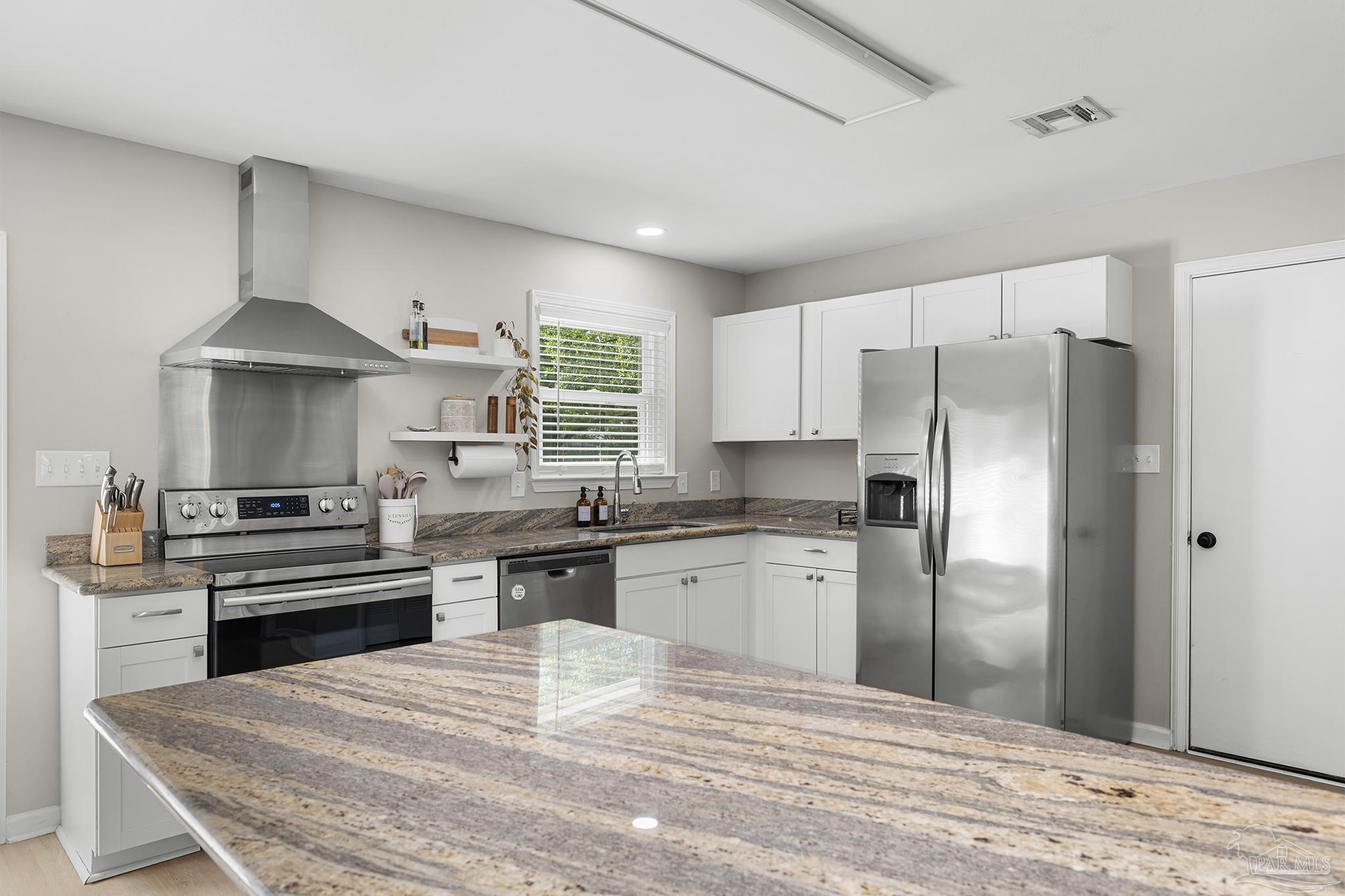 5450 Flax Road Pensacola, FL 32504 - Photo 11 of 39