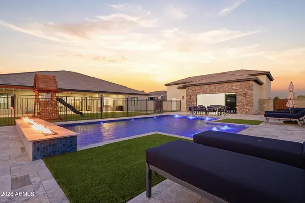 $1,700,000 | 18125 West Montebello Court, Unit 67, Litchfield Park, AZ 85340