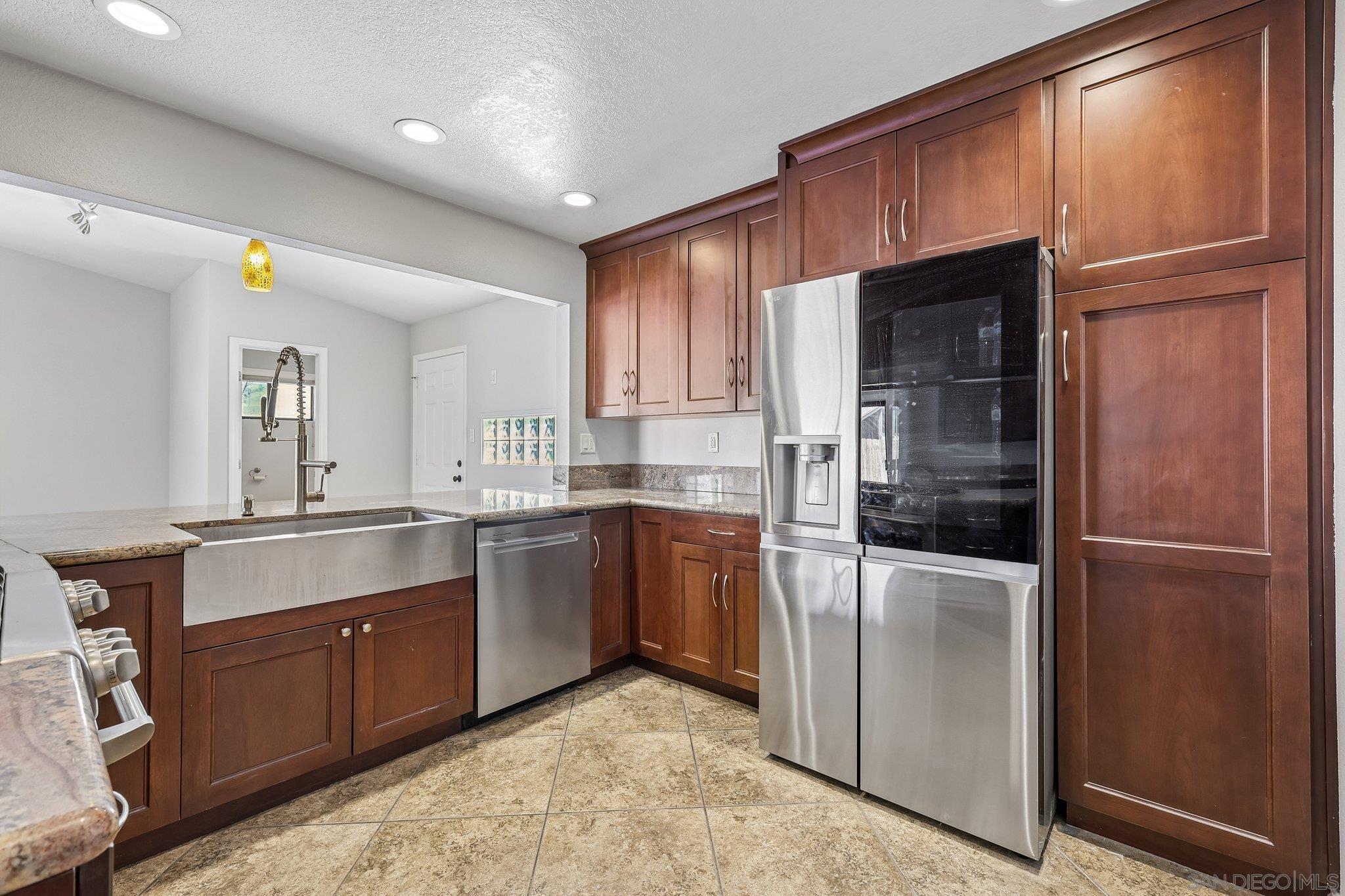 9308 Lake Canyon Road Santee, CA 92071 - Photo 6 of 47 Gallery Image 6