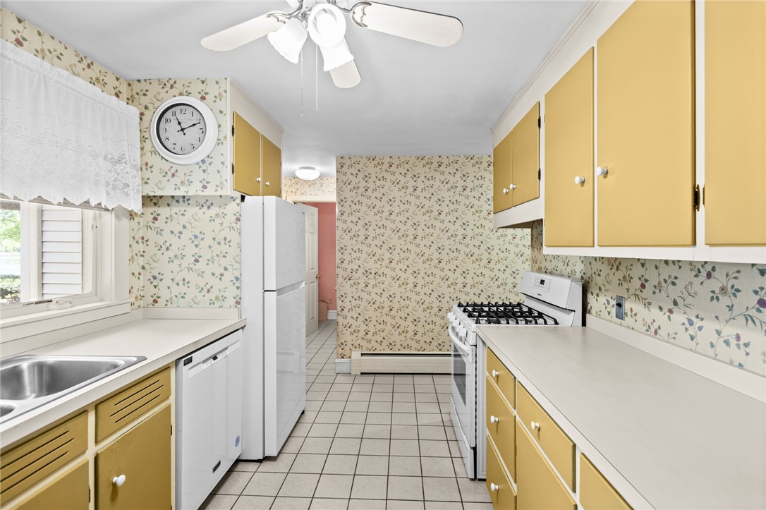 9 Sharon Drive Coventry, RI 02816 - Photo 22 of 41