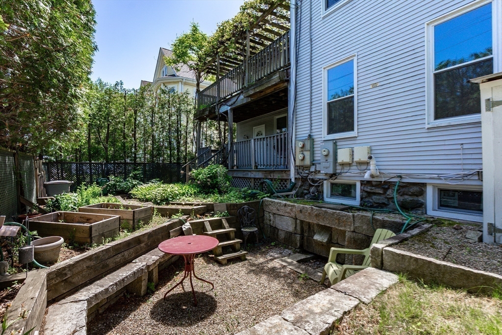 68 Adams Street Waltham, MA 02453 - Photo 29 of 36