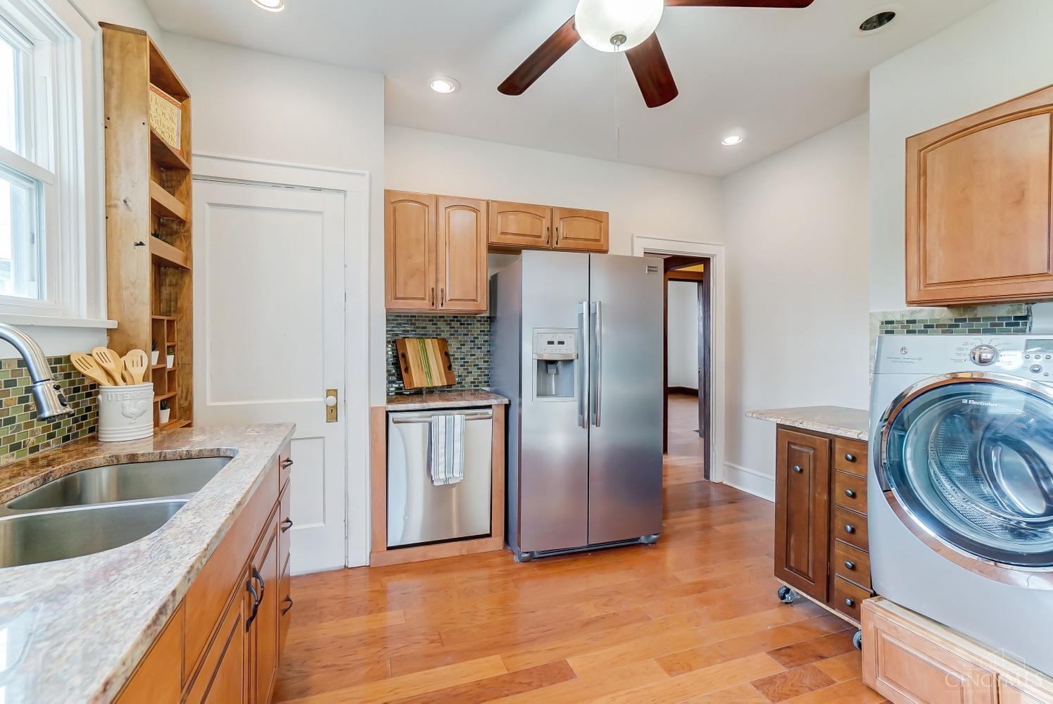 8814 Blue Ash Road Cincinnati, OH 45242 - Photo 8 of 31 Gallery Image 8