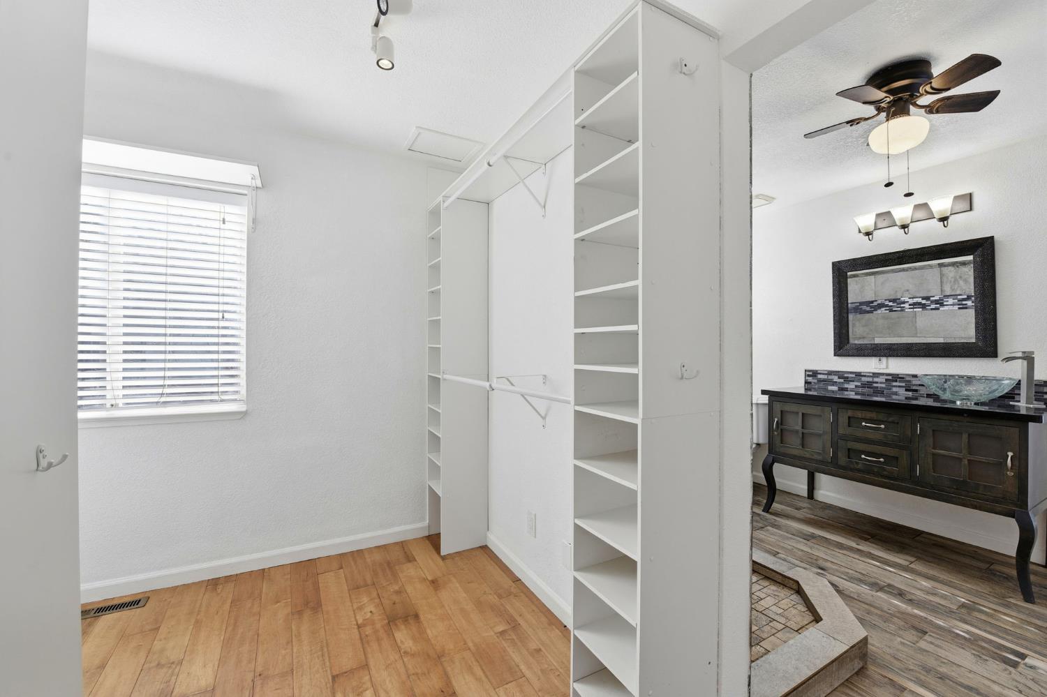 1946 Blue Bell Court Cool, CA 95614 - Photo 24 of 48