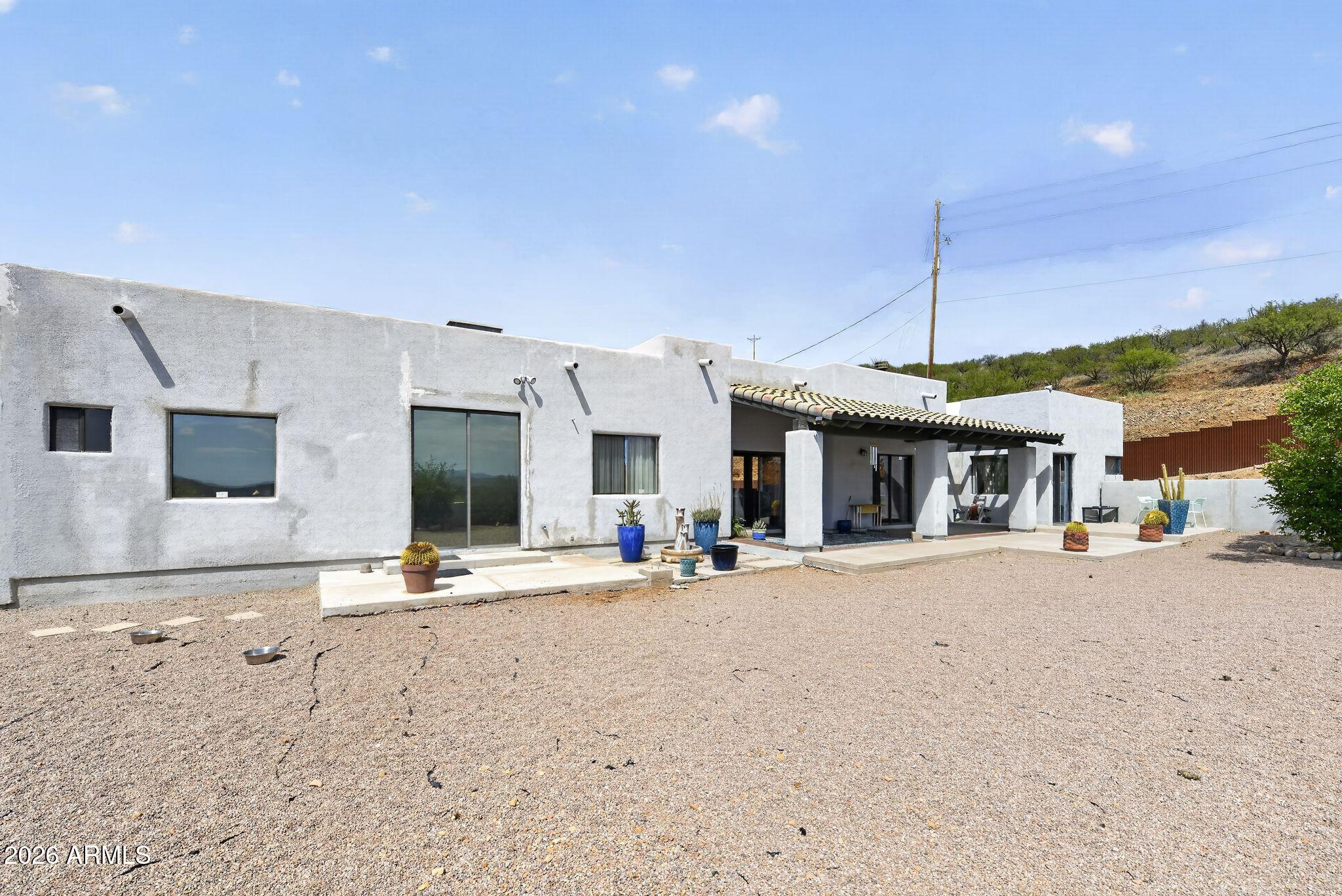 277 Círculo Silva Rio Rico, AZ 85648 - Photo 10 of 34