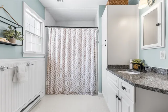 $649,000 | 252 Albion Street, Unit 3, Wakefield, MA 01880