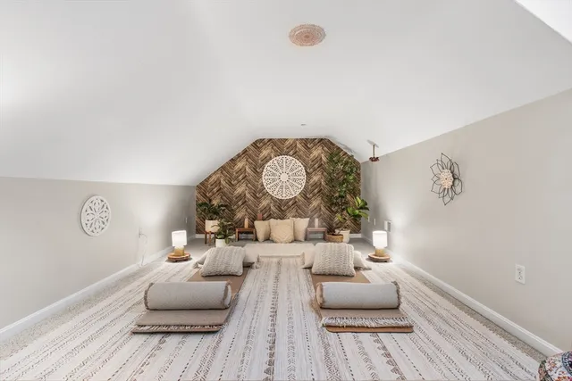 $649,000 | 252 Albion Street, Unit 3, Wakefield, MA 01880