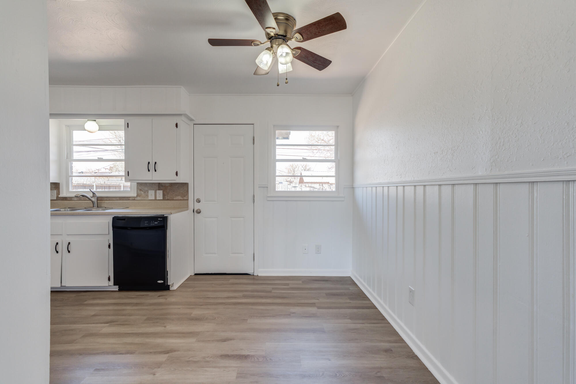 4918 8th Street Lubbock, TX 79416 - Photo 12 of 32 DSC01881_2_3_4_5