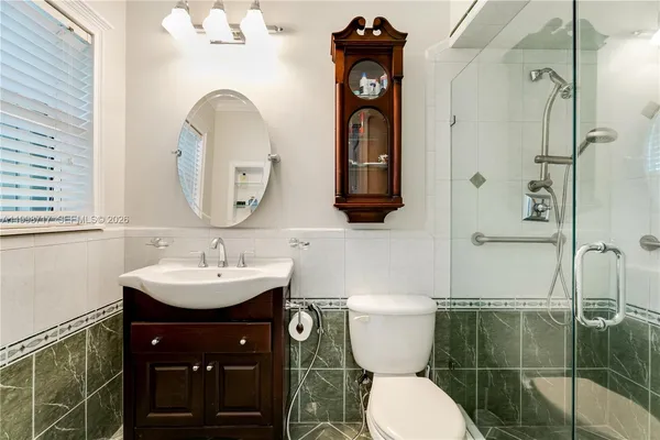 $1,799,999 | 9830 Southwest 69th Avenue, Pinecrest, FL 33156