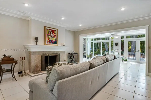 $1,799,999 | 9830 Southwest 69th Avenue, Pinecrest, FL 33156