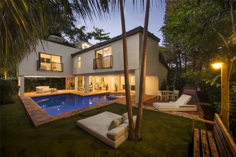 a view of a garden with plants