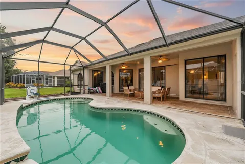 $469,900 | 821 Greenview Drive, Apollo Beach, FL 33572