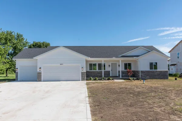 $449,000 | 10073 Inwood Road, Osceola, IN 46561