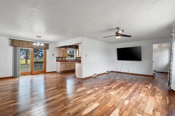 $289,900 | 3608 Menasha Avenue, Manitowoc, WI 54220