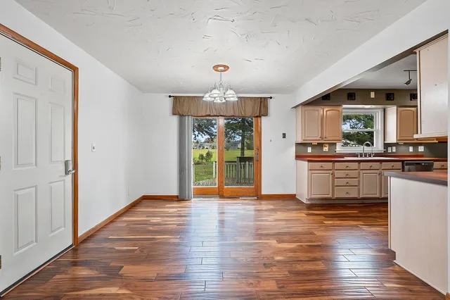 $299,900 | 3608 Menasha Avenue, Manitowoc, WI 54220