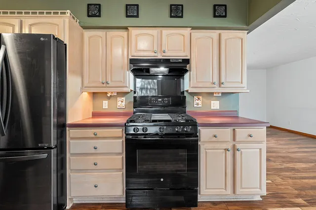 $299,900 | 3608 Menasha Avenue, Manitowoc, WI 54220