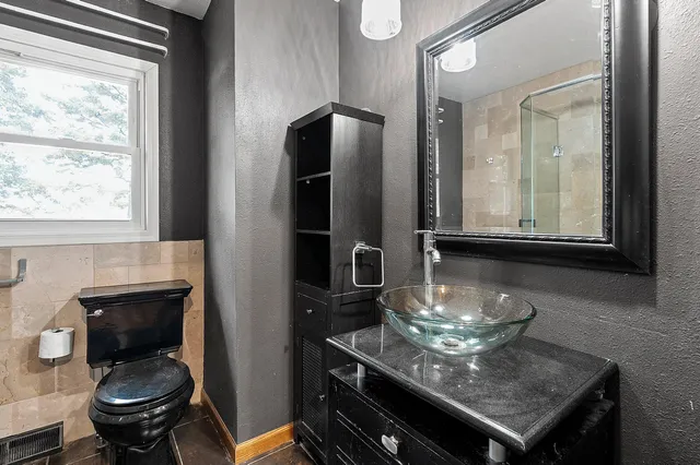 $299,900 | 3608 Menasha Avenue, Manitowoc, WI 54220