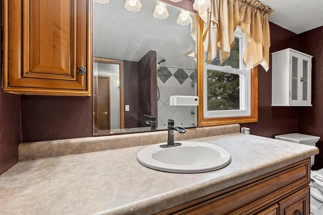 $299,900 | 3608 Menasha Avenue, Manitowoc, WI 54220