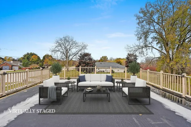 $299,900 | 3608 Menasha Avenue, Manitowoc, WI 54220