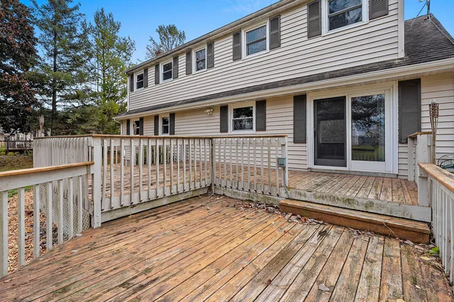 $299,900 | 3608 Menasha Avenue, Manitowoc, WI 54220