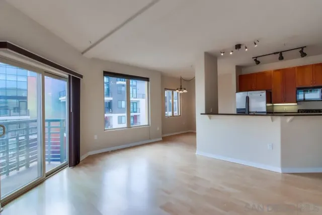 $3,495 | 330 J Street, Unit 508, San Diego, CA 92101