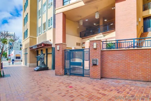 $3,495 | 330 J Street, Unit 508, San Diego, CA 92101