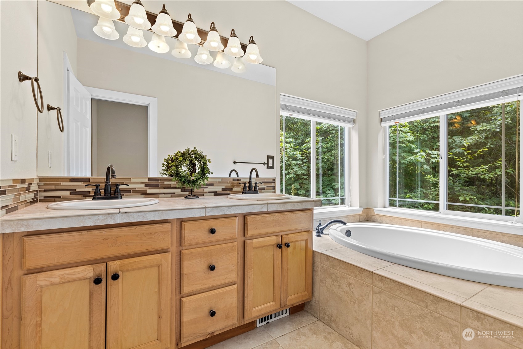 128 Wilson Road Northwest Olympia, WA 98502 - Photo 23 of 40