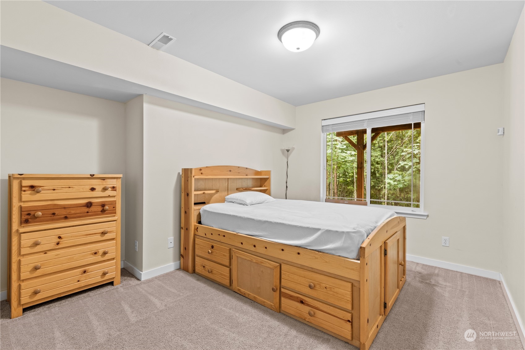 128 Wilson Road Northwest Olympia, WA 98502 - Photo 32 of 40