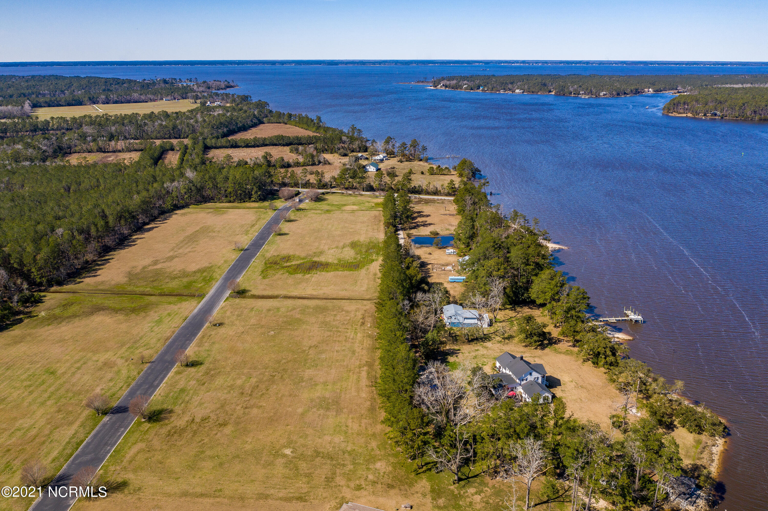 141 Waterway Road Havelock, NC 28532 - Photo 25 of 25 Chill Photo Aerials_-35