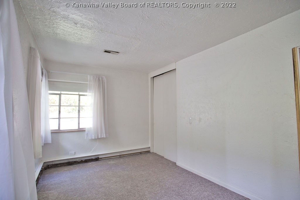 166 Dutch Road Charleston, WV 25302 - Photo 20 of 24 Gallery Image 20