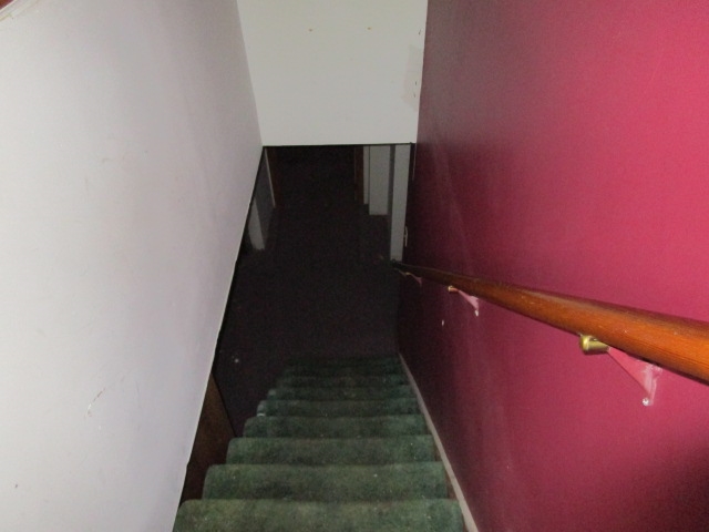 17 Rochambeau Street Manchester, NH 03102 - Photo 31 of 35