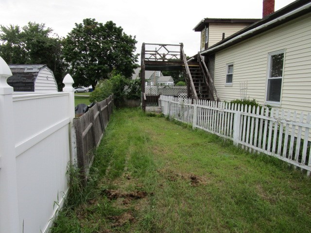 17 Rochambeau Street Manchester, NH 03102 - Photo 6 of 35