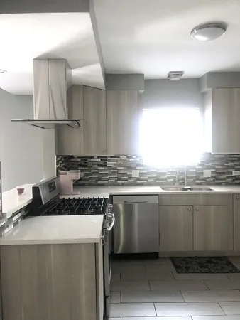 $545,000 | 4136 Park Avenue, Brookfield, IL 60513
