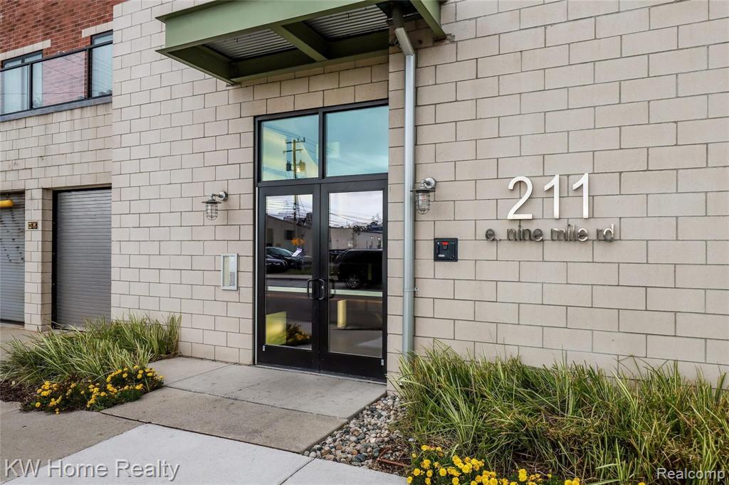 211 East 9 Mile Road, Unit 313 Ferndale, MI 48220 - Photo 33 of 33