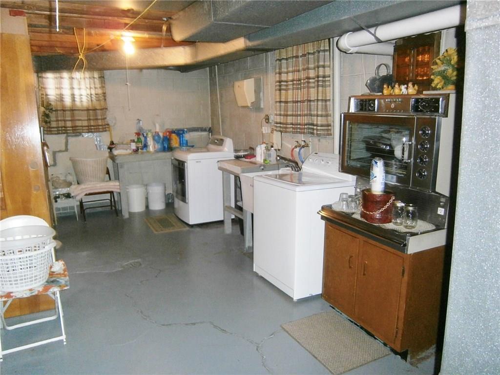3400 Middletown Road Pittsburgh, PA 15204 - Photo 17 of 23 LAUNDRY AREA... TO THE LEFT IN THIS PHOTO ARE A PRIVATE COMMODE AND SHOWER STALL