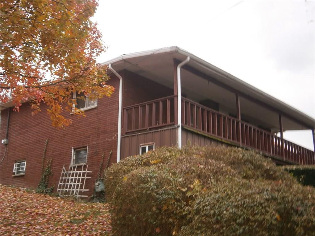 3400 Middletown Road Pittsburgh, PA 15204 - Photo 22 of 23 SIDE AND REAR EXTERIOR VIEW